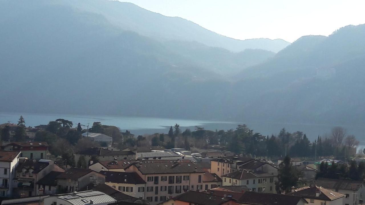 Miralago casa vacanze Apartamento Mandello del Lario Exterior foto