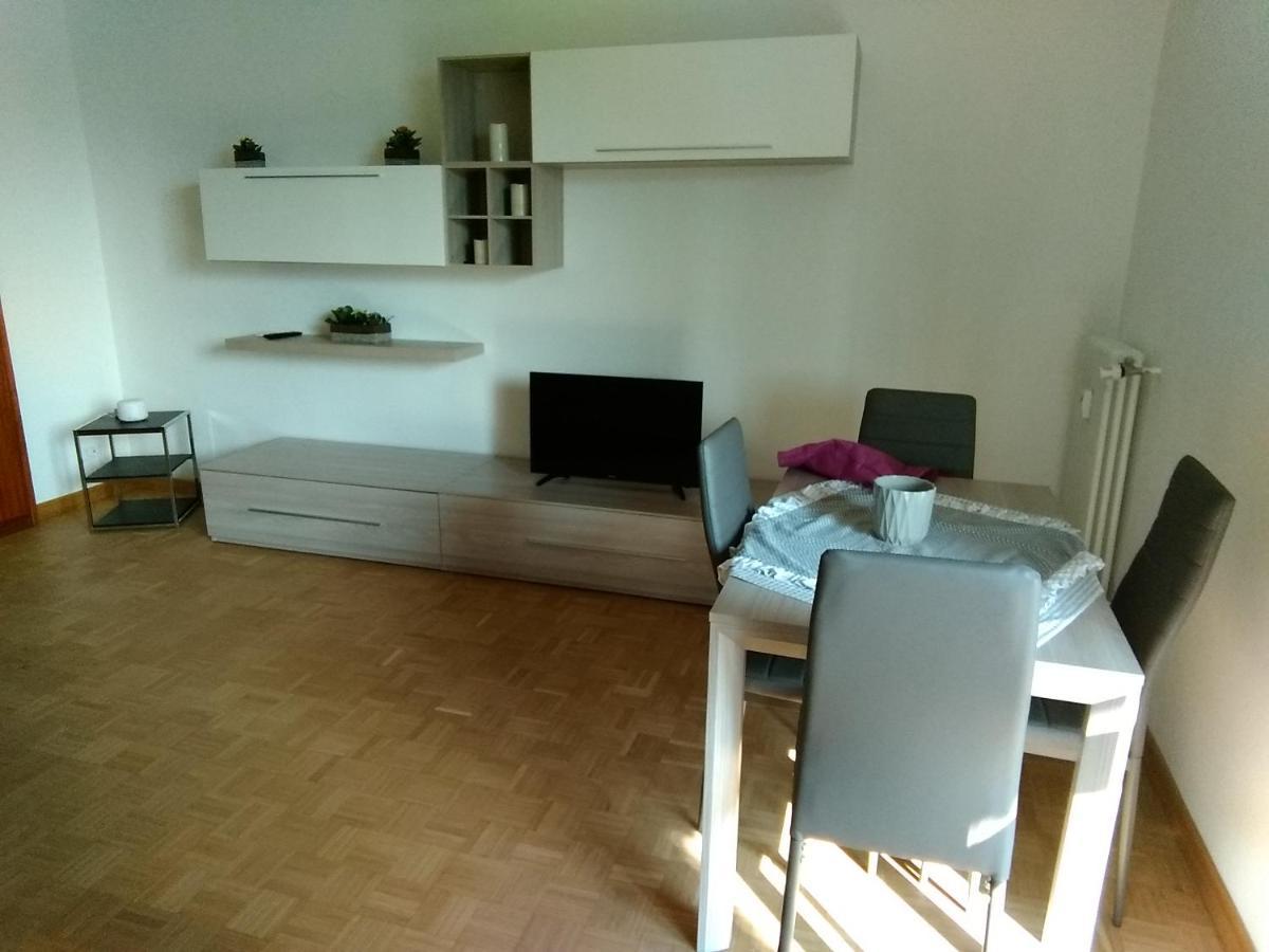 Miralago casa vacanze Apartamento Mandello del Lario Exterior foto