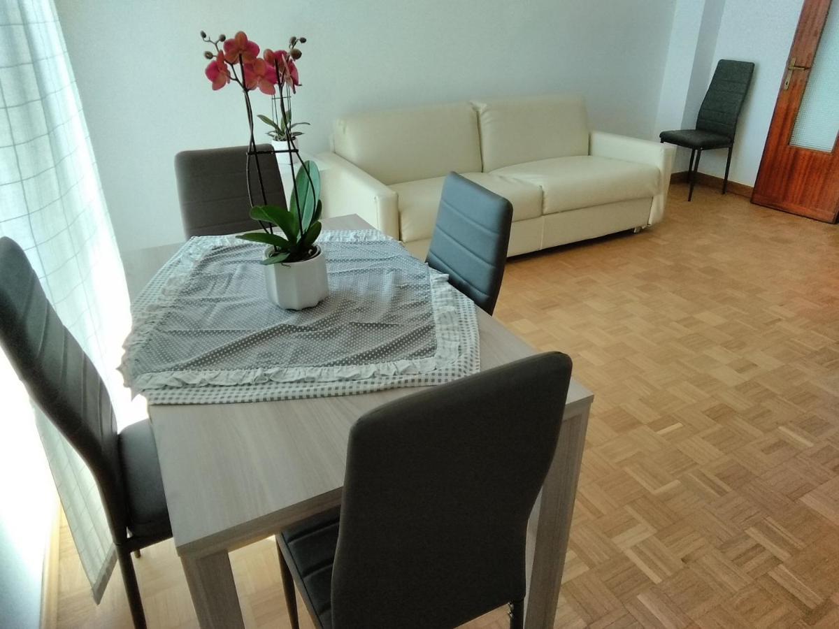 Miralago casa vacanze Apartamento Mandello del Lario Exterior foto