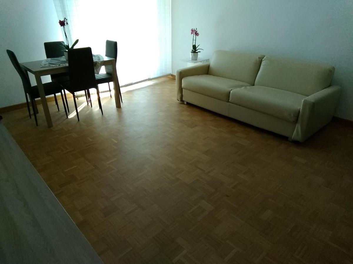 Miralago casa vacanze Apartamento Mandello del Lario Exterior foto